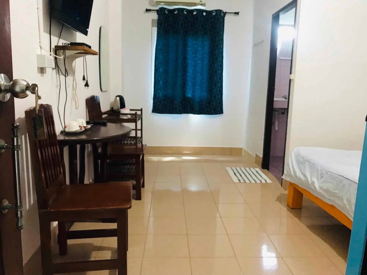 มิสหงส์ เฮาส์ Hotel Koh Samet ภายนอก รูปภาพ