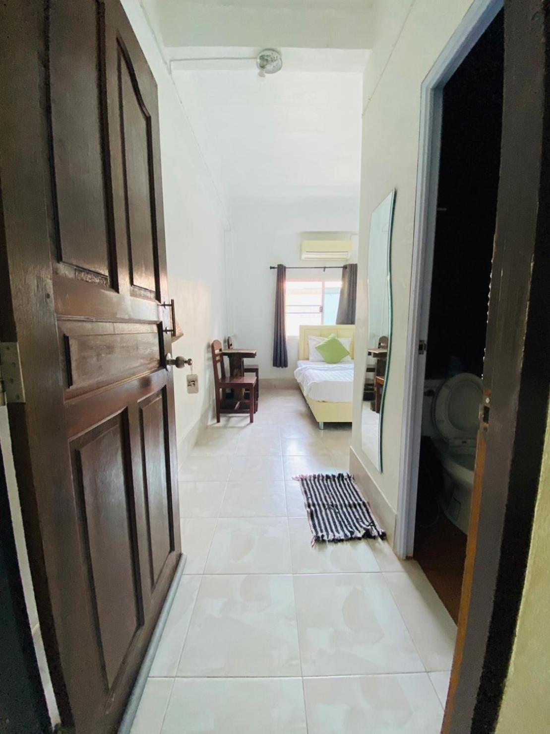 มิสหงส์ เฮาส์ Hotel Koh Samet ภายนอก รูปภาพ