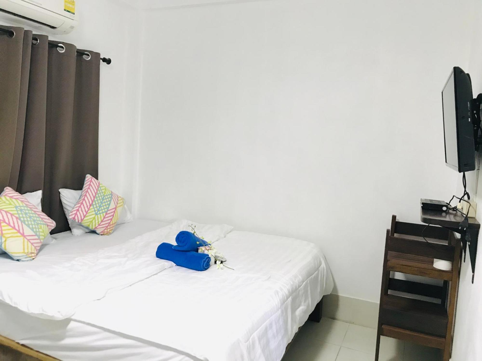 มิสหงส์ เฮาส์ Hotel Koh Samet ภายนอก รูปภาพ