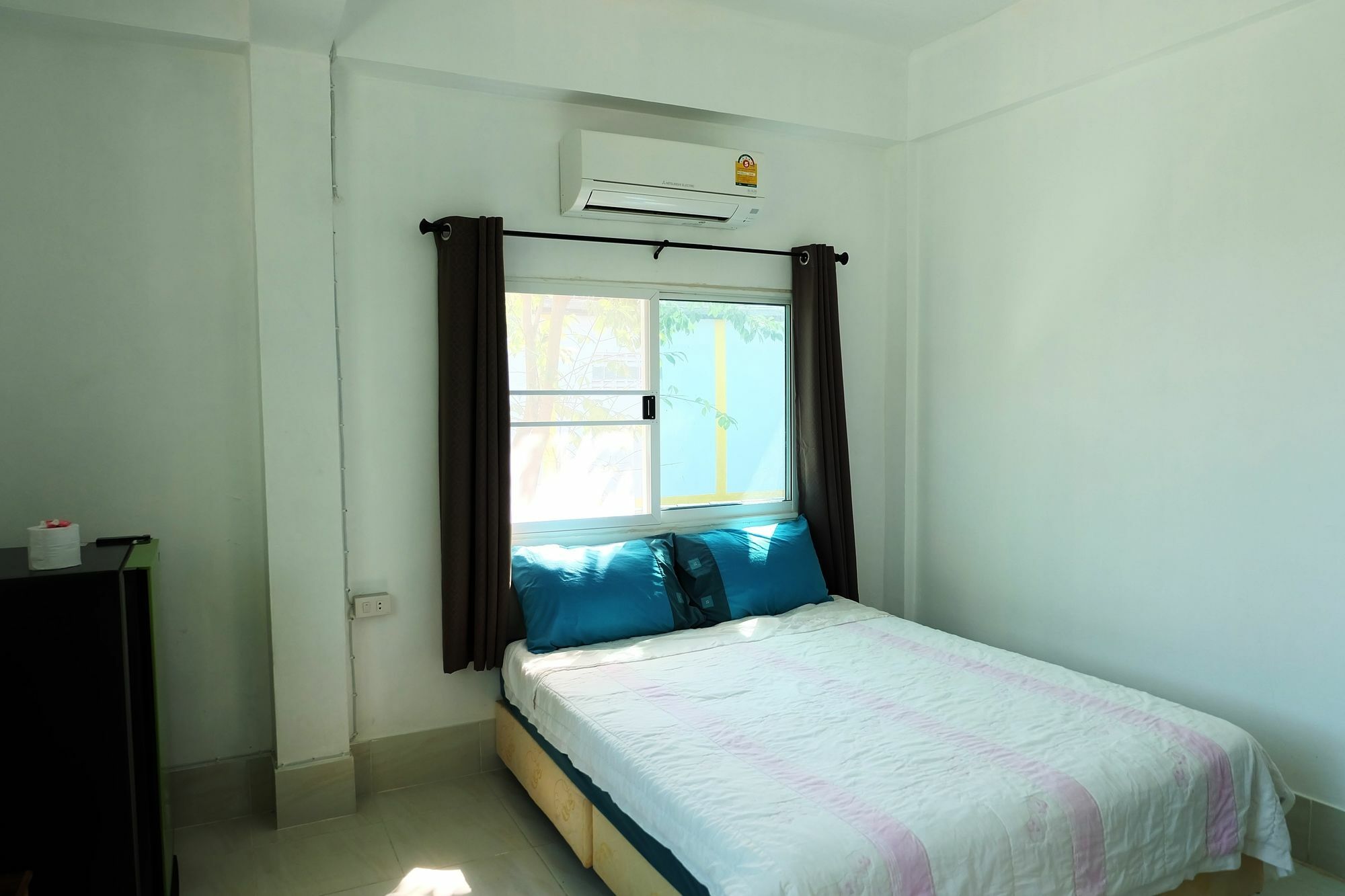 มิสหงส์ เฮาส์ Hotel Koh Samet ภายนอก รูปภาพ